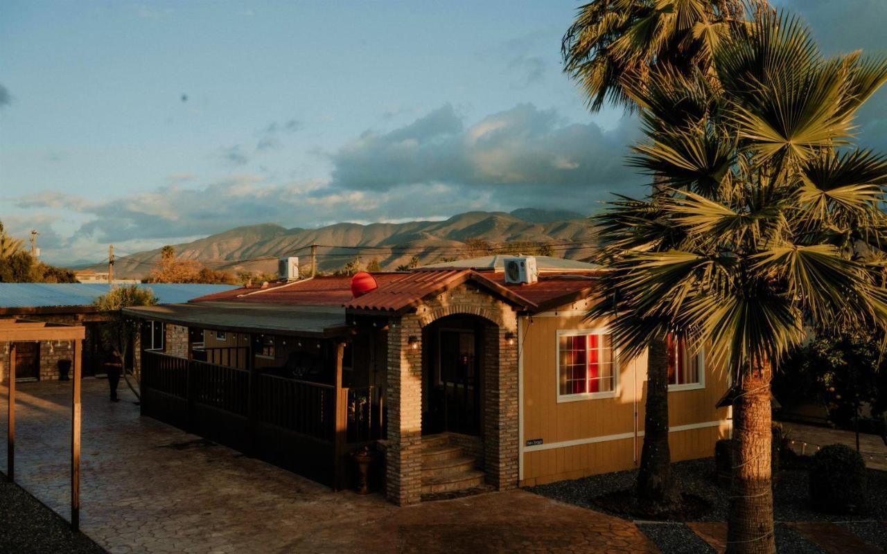 Cabana R Y A Valle De Guadalupe Exteriör bild